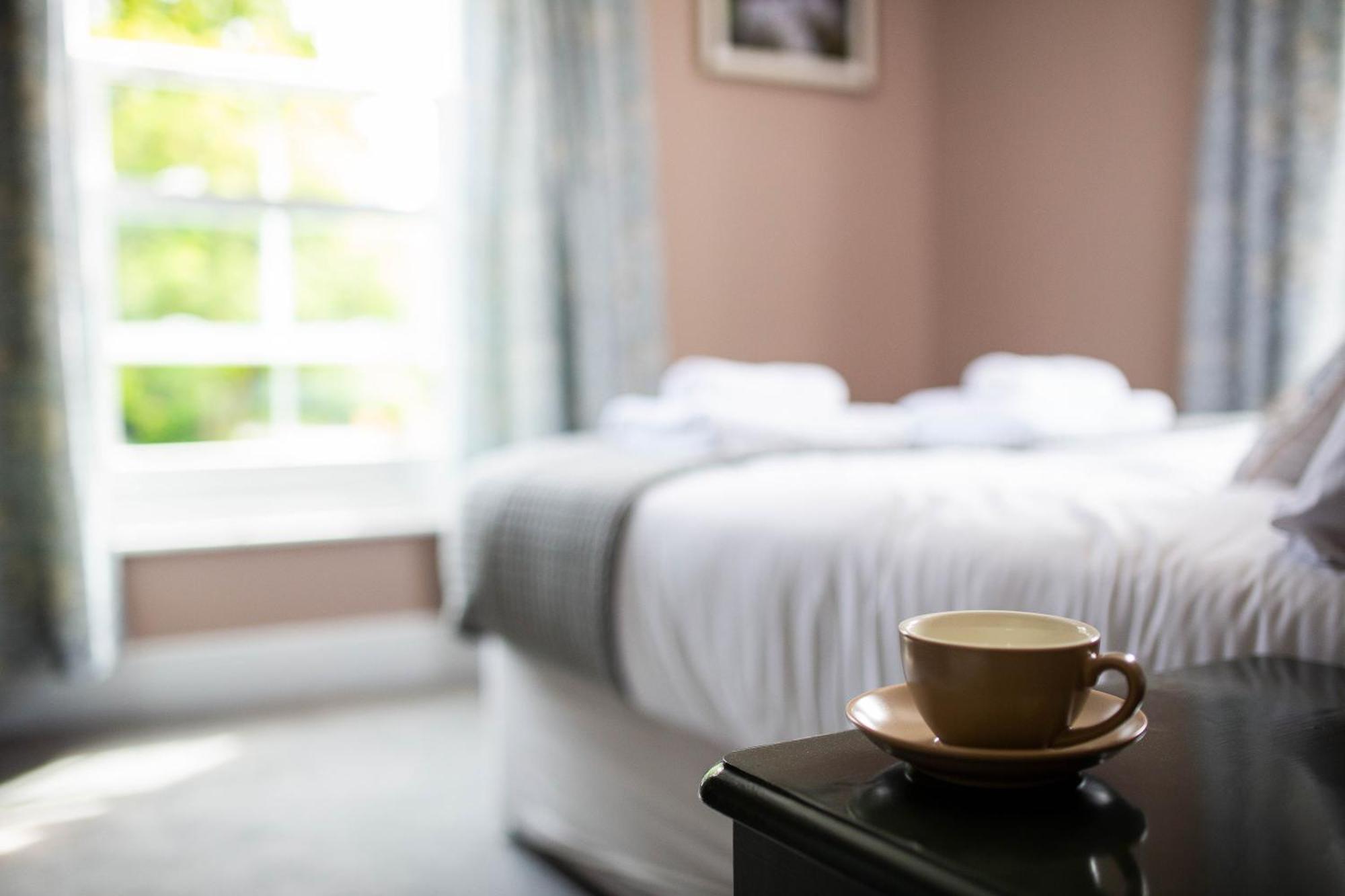 Woodfalls Inn Redlynch  Екстериор снимка