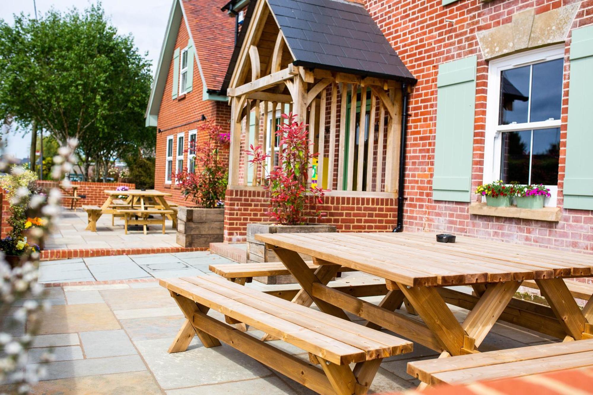 Woodfalls Inn Redlynch  Екстериор снимка