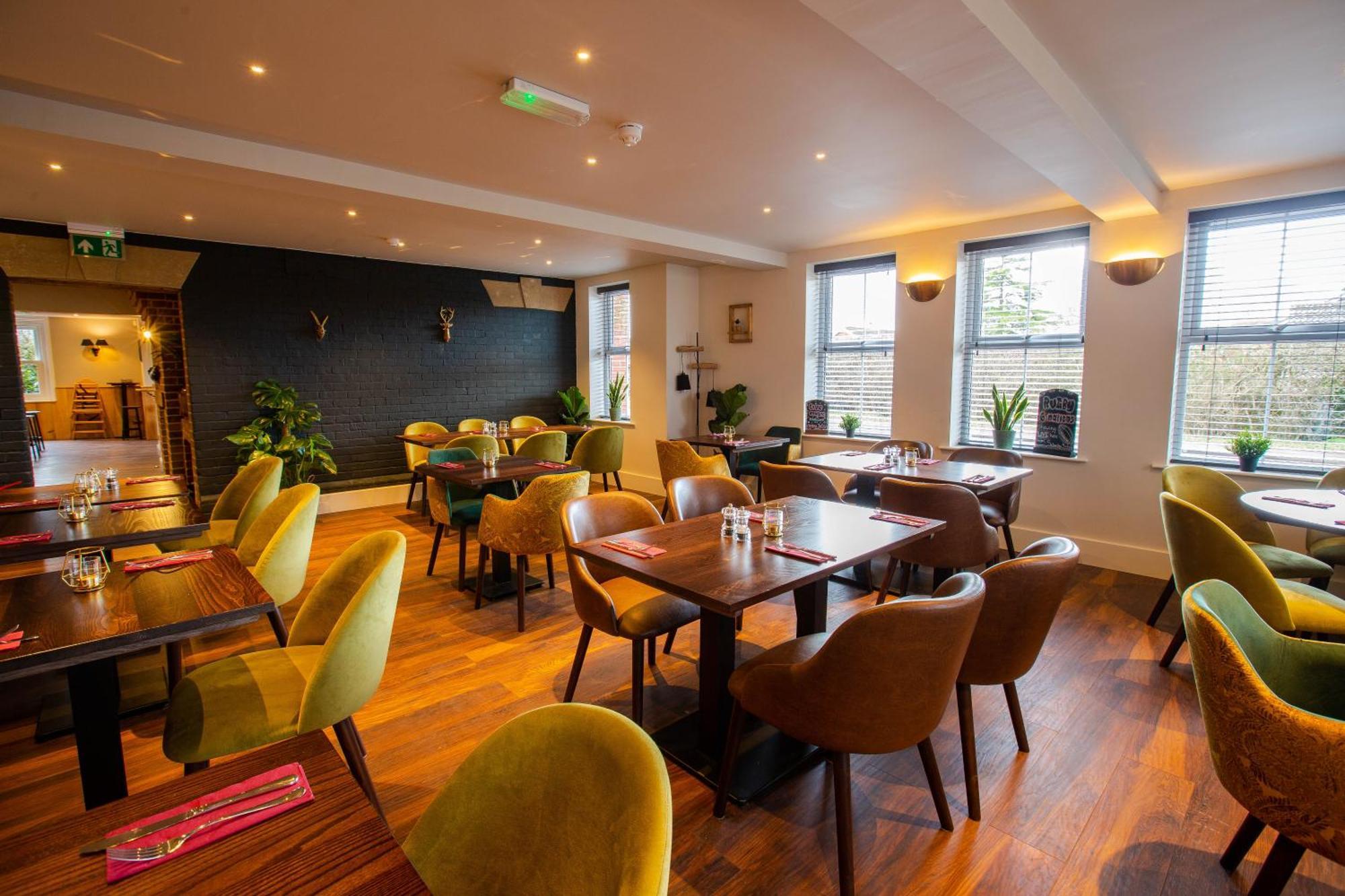Woodfalls Inn Redlynch  Екстериор снимка