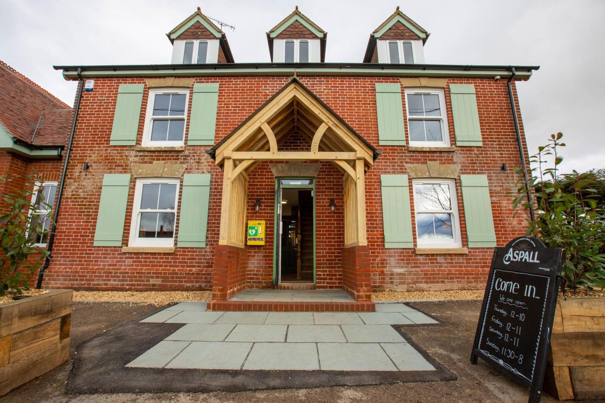 Woodfalls Inn Redlynch  Екстериор снимка